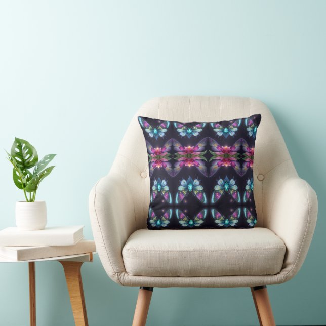 Coussin Fée mystique au clair de lune dans un jardin encha (Chaise)