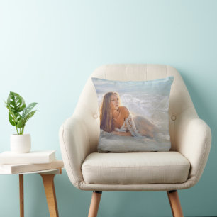 Coussin Femme À La Plage Vague
