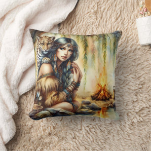 Coussin Femme amérindienne avec tigre par Riverbank