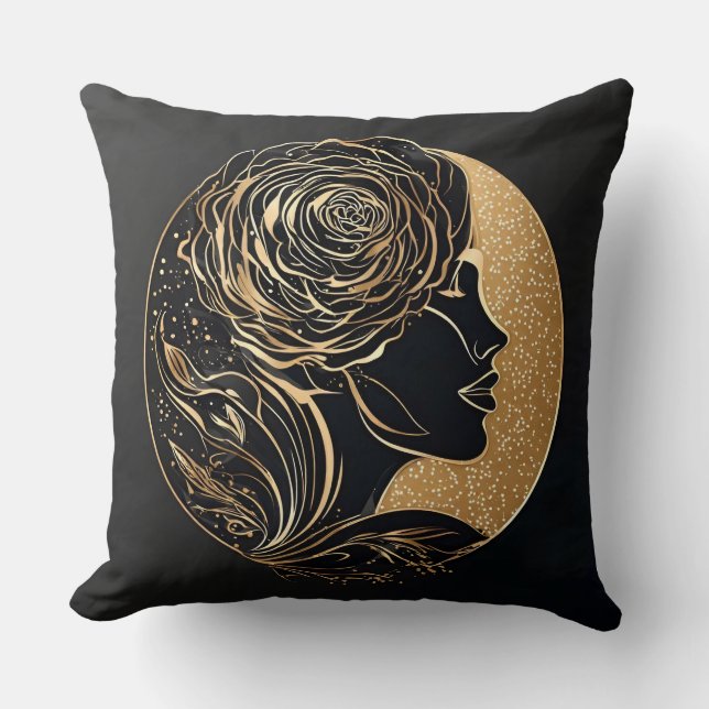 Coussin Femme aux éléments floraux et cosmiques (Recto)