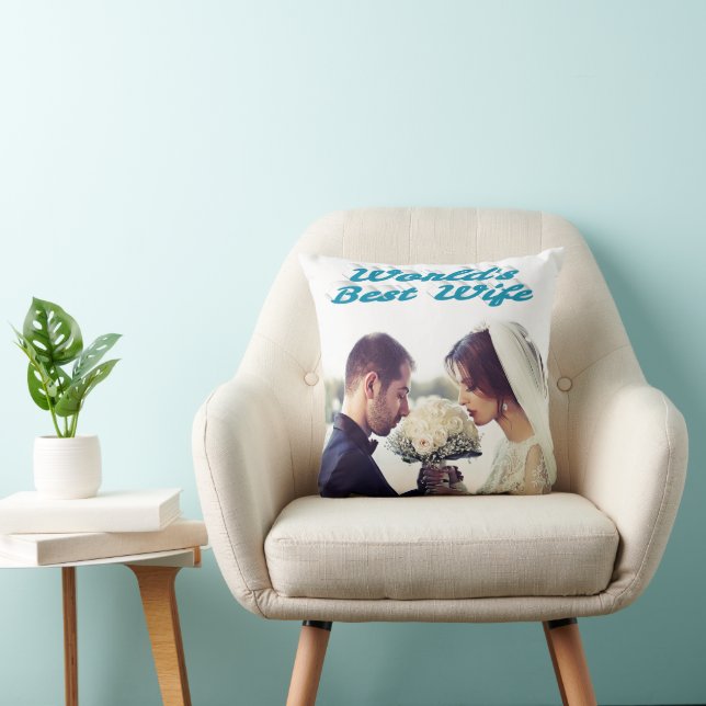 Coussin Femme avec photo texte bleu ciel (Chaise)