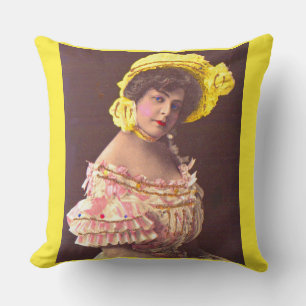 Coussin femme des années 1890 en impression de tenue frill