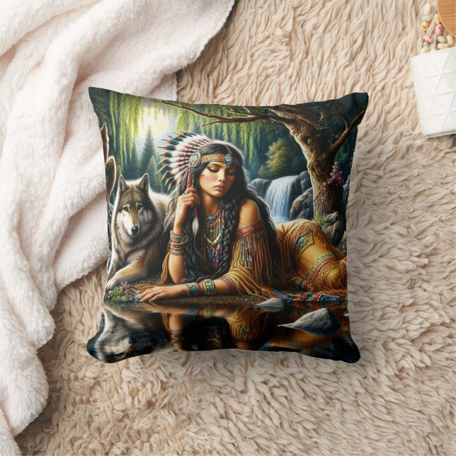 Coussin Femme et loup amérindiens par une eau douce (Couverture)