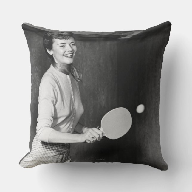 Coussin Femme jouant au ping-pong (Recto)