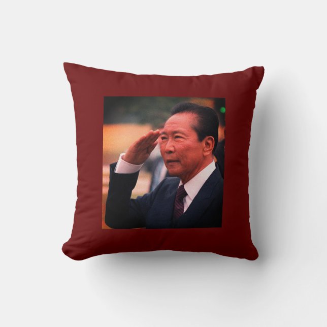 Coussin Ferdinand Marcos, Dixième Président des Philippine (Recto)