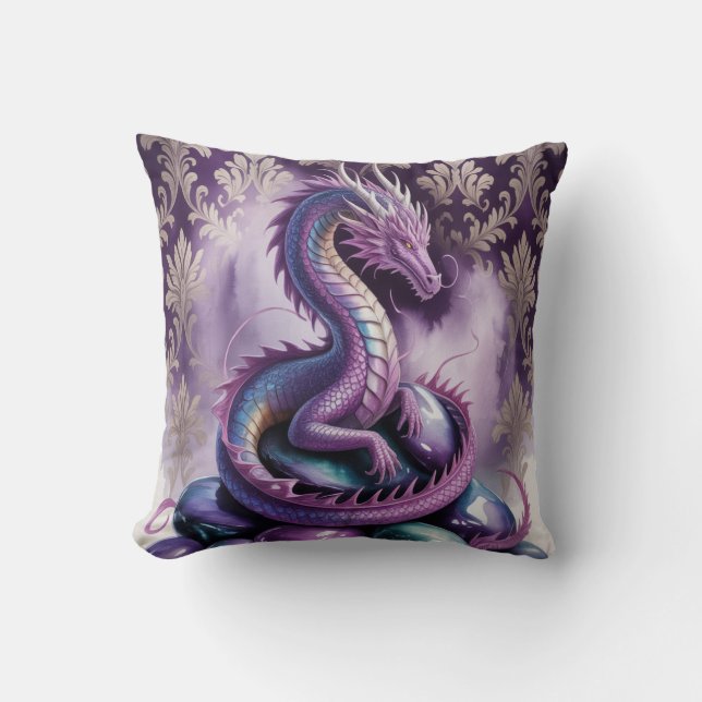 Coussin Fête d'anniversaire du Dragon Gothique Violet  (Recto)