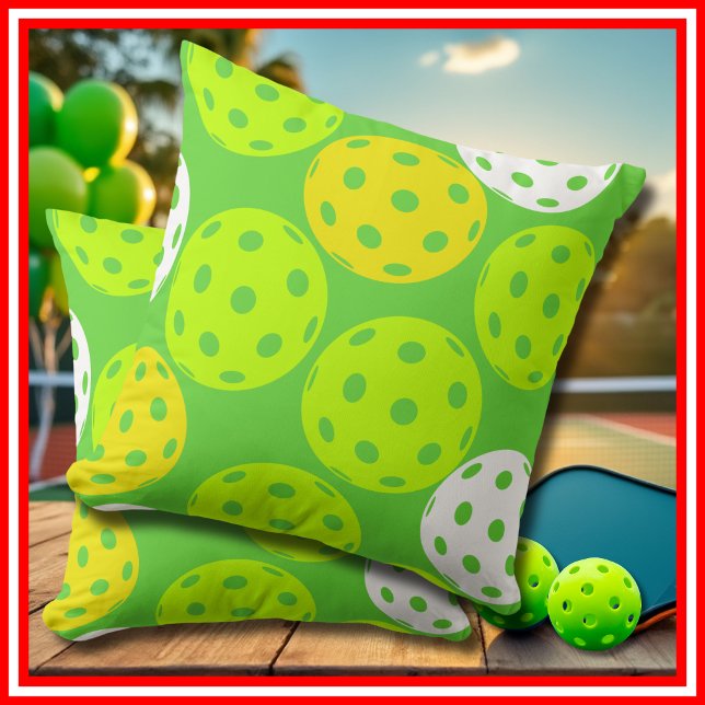 Coussin Fête d'anniversaire Pickleball Vert Mignon Sports (Pickleball Birthday Party Cute Green Sports Throw Pillow)
