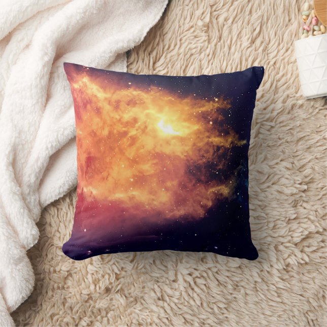 Coussin Feu Solaire à Travers le Cosmos (Couverture)