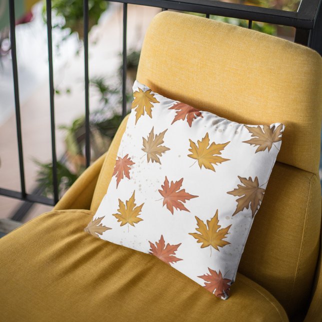 Coussin Feuillage de verdure d'automne de maison de ferme (Simple fall and Autumn colorful throw pillow. )