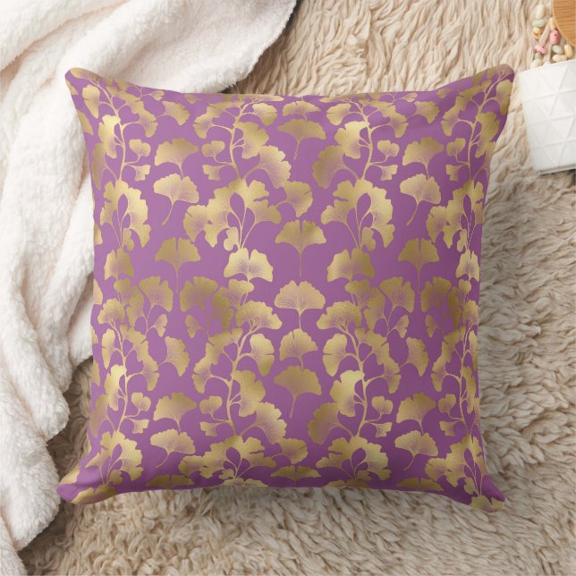 Coussin Feuille de Ginkgo Violet Royal Motif Luxe Or (Couverture)