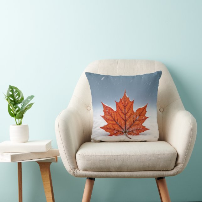 Coussin Feuille d'érable sur neige fraîche (Chaise)
