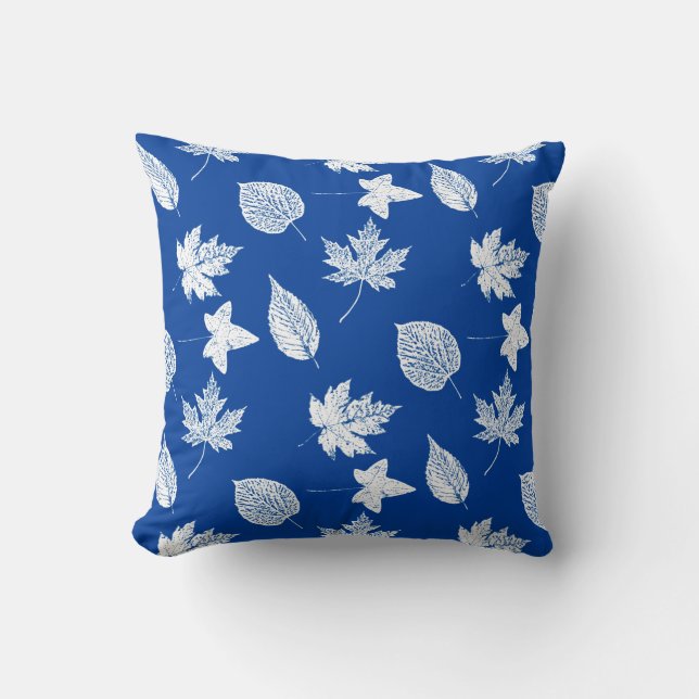 Coussin Feuilles d'automne - blanc et bleu cobalt (Recto)