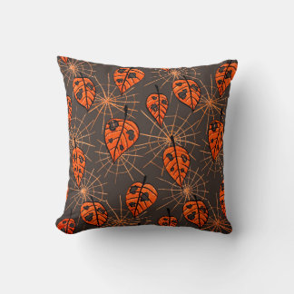 Coussin Feuilles d'automne d'Halloween et toiles d'araigné