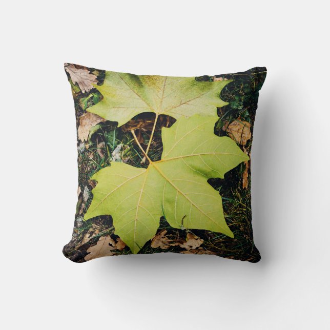 Coussin Feuilles verts chêne (Recto)