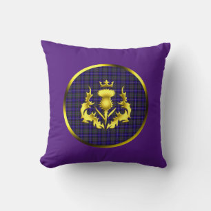 Coussin Fierté de Tartan écossais avec Golden Thistle Purp