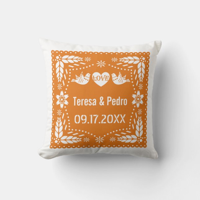Coussin Fiesta mariage inséparable de papillon orange pica (Recto)