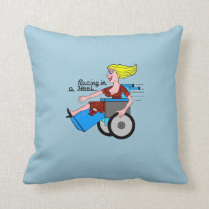 Coussin Fille dans l'amputé de fauteuil roulant de talon