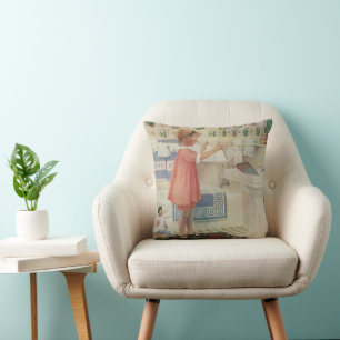 Coussin Fille d'époque, enfant faisant la lessive suspenda