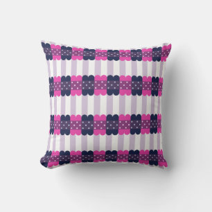Coussin Fille mignonne violet et Motif rose