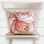 Coussin Fille Rose Peony Élégant Aquarelle moderne Floral<br><div class="desc">Ce magnifique design rose rose vif présente un bouquet de roses et de pivoines lumineuses, sur un arrière - plan d'aquarelle rose vif et bleu pâle. Parfait pour un salon, une chambre pour filles, un accent féminin pour votre chaise préférée ou partout où vous avez besoin d'une touche romantique et...</div>