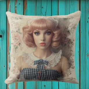 Coussin Fille vintage avec frontière ivoire