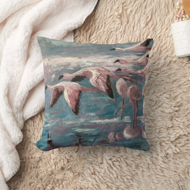 Coussin Flamants roses oiseaux volants au-dessus de l'eau  (Couverture)