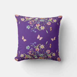 Coussin Fleur botanique violette