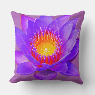 Coussin Fleur de lotus violet