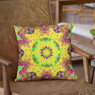 Coussin Fleur de Mandala jaune orange vert et rose