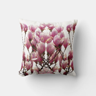 Coussin Fleur de printemps rose florissante Magnolias