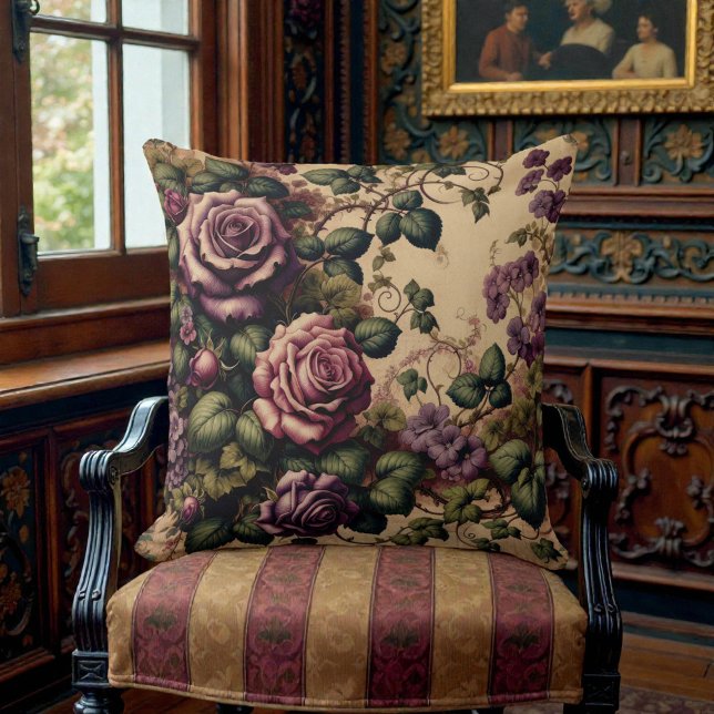 Coussin Fleur de Vieil Époque Victorienne Violet (Créateur téléchargé)