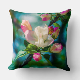 Coussin Fleur et bourgeons de pommes de terre