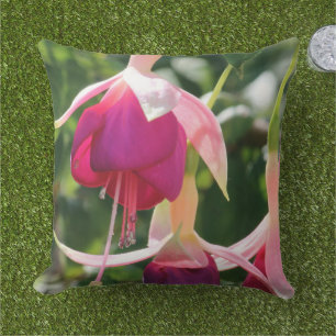 Coussin Fleur Fuchsia