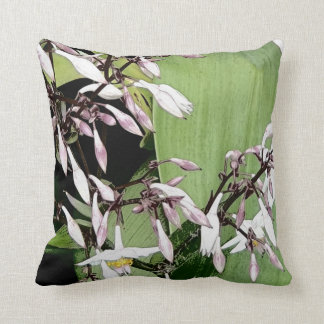 Coussin fleur rose blanche et pâle