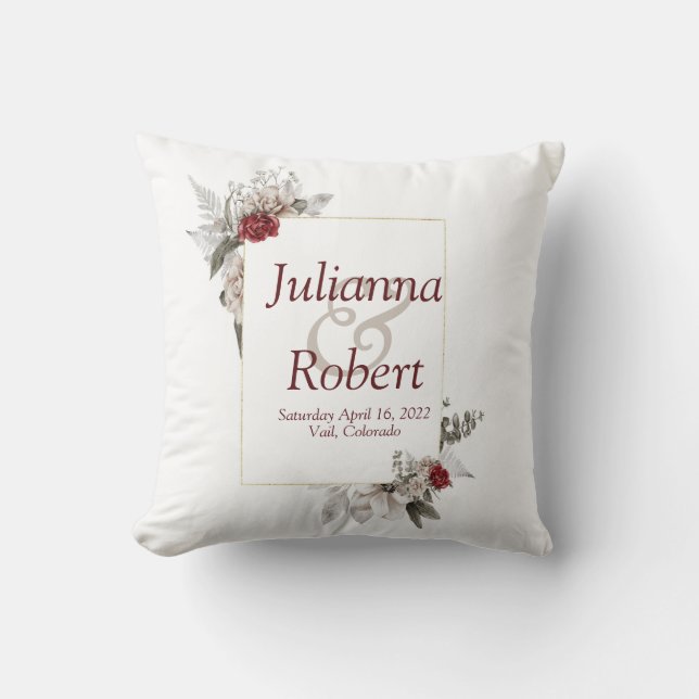Coussin Fleurs aquarelles rouges et brumeuses jet de maria (Recto)