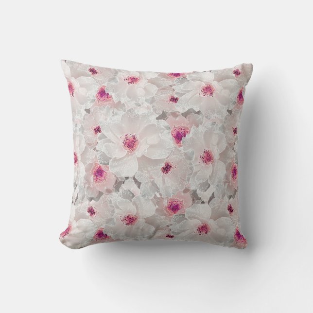 Coussin Fleurs blanches et roses délicates (Recto)