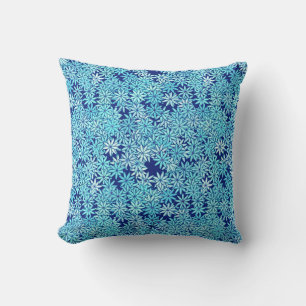 Coussin Fleurs bleu clair, fond bleu marine