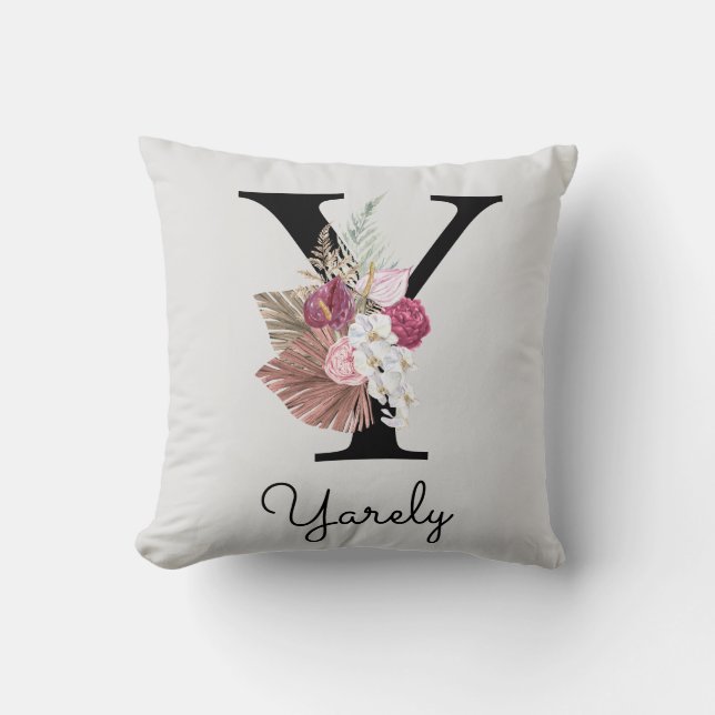 Coussin Fleurs bohèmes rose personnalisées avec l'initiale (Recto)