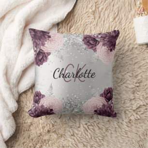 Coussin Fleurs bordeaux argentées élégant nom monogramme