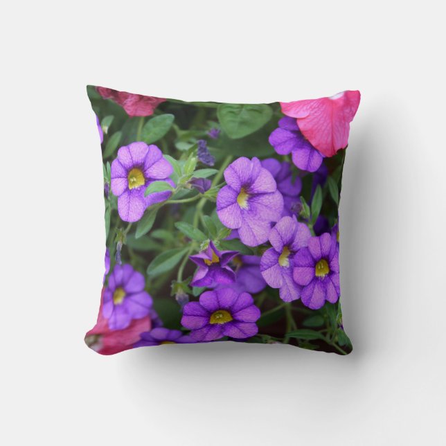 Coussin [Fleurs colorées] Joli Calibrachoa violet (Recto)