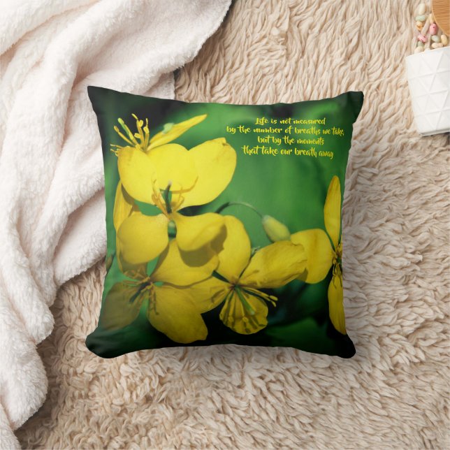 Coussin Fleurs de citation inspirante de vie  (Couverture)