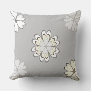 Coussin Fleurs de cœur modernes sur poussière d'argent