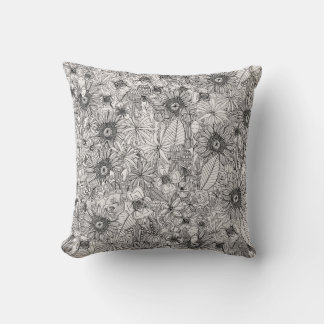 Coussin fleurs de crayon