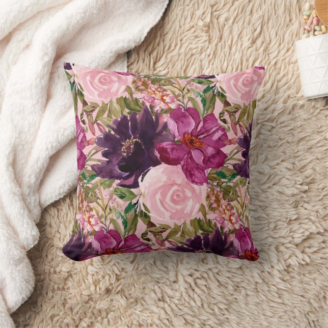 Coussin Fleurs de roses botaniques aquarelles rose violet (Couverture)