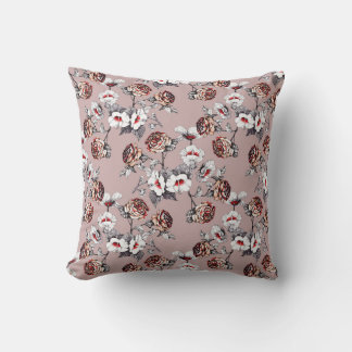 Coussin Fleurs dessinées à la main, motif d'aquarelle rose