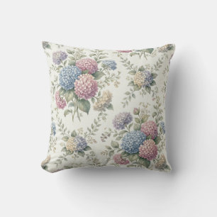 Coussin Fleurs d'hortensia délicates 