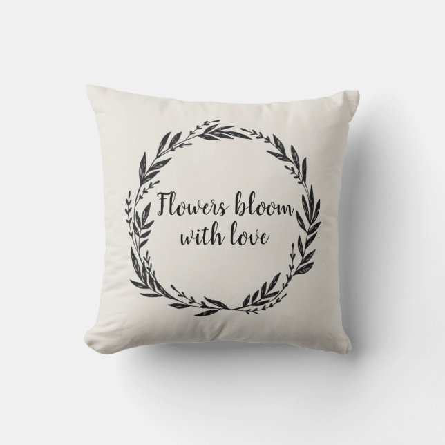Coussin Fleurs fleurissent avec la couronne d'amour (Recto)