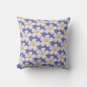 Coussin Fleurs Frangipani Plumeria blanches sur Periwinkle