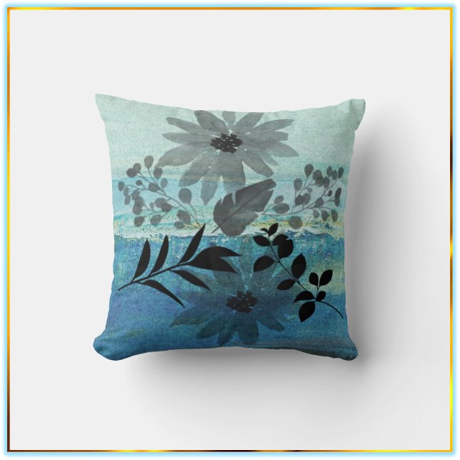 Coussin Fleurs Modernes Sur Arrière - plan Bleu Rêvé (Créateur téléchargé)