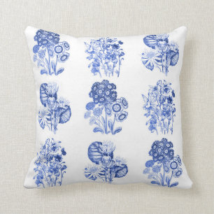 Coussin Fleurs monochromes en bleu Delft